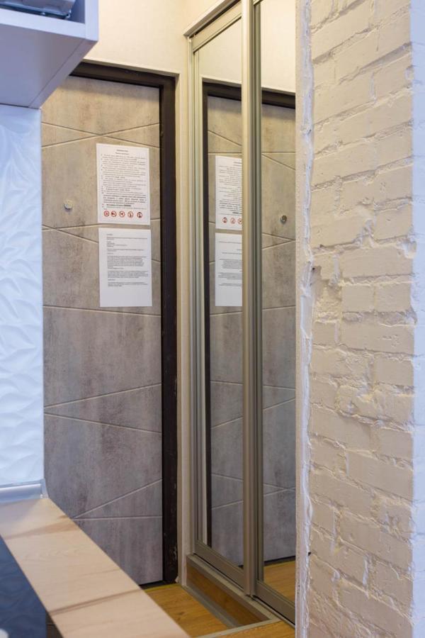 New Studio, Metro Yaroslava Mudroho And Universytet - Chernyshevska Str 95-3 Kharkiv Exterior photo