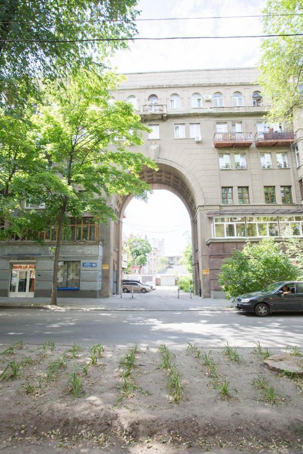 New Studio, Metro Yaroslava Mudroho And Universytet - Chernyshevska Str 95-3 Kharkiv Exterior photo